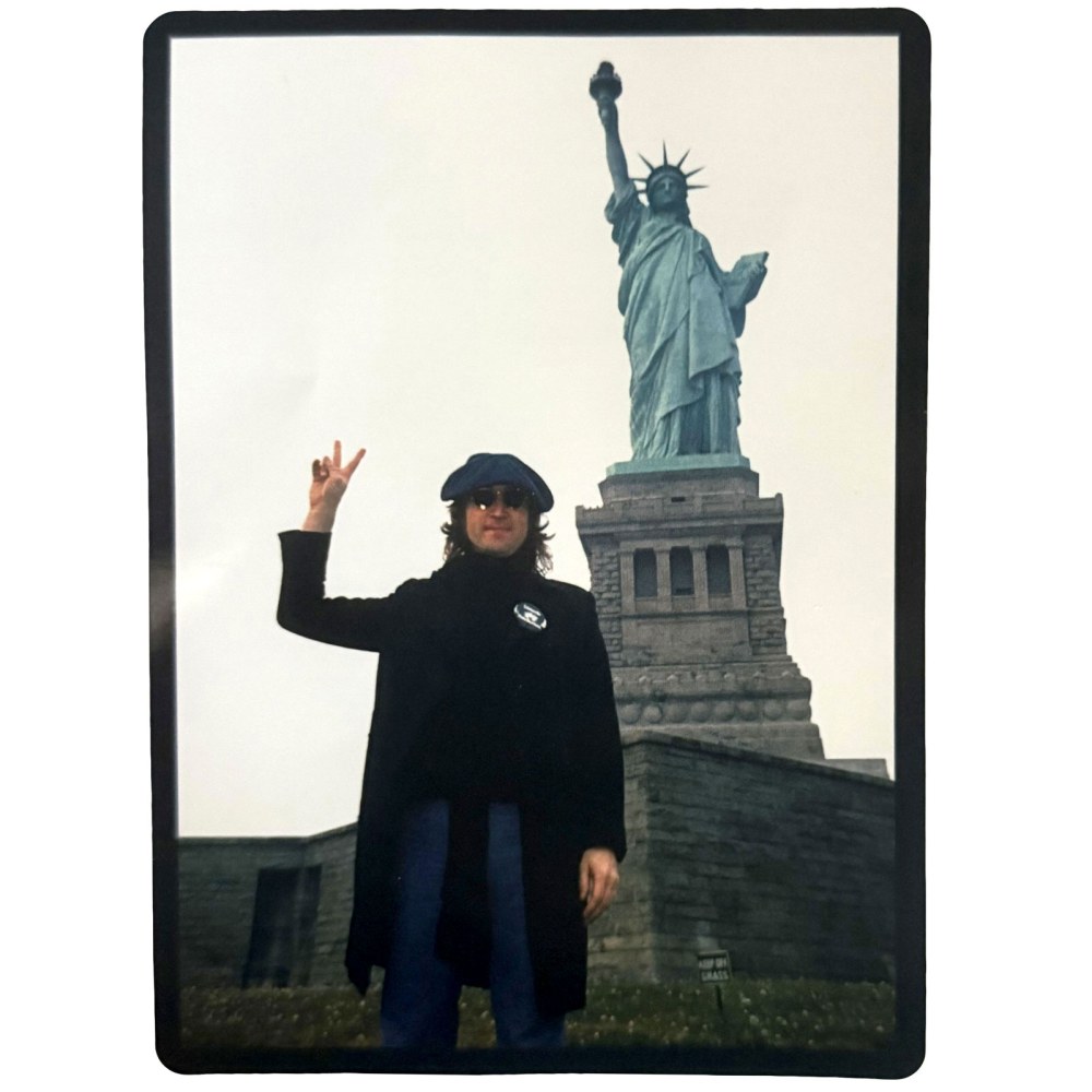 John Lennon - Liberty Sticker - Multicolours